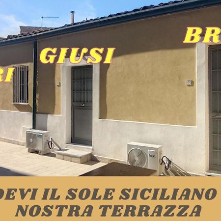 Team019 Casa Giusi Terrace & Sicilian Charm Appartement Catánia Buitenkant foto